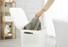 Koš na prádlo BRISEN 50L bílý (5)