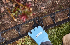 Plastový zahradní obrubník UNIBORD 7,8 x 100 cm černý (2)