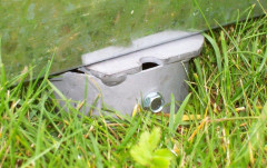 Sada 4 zemní vruty (modely 6x4, 6x6, 2500, 3800) LG1489 (4)